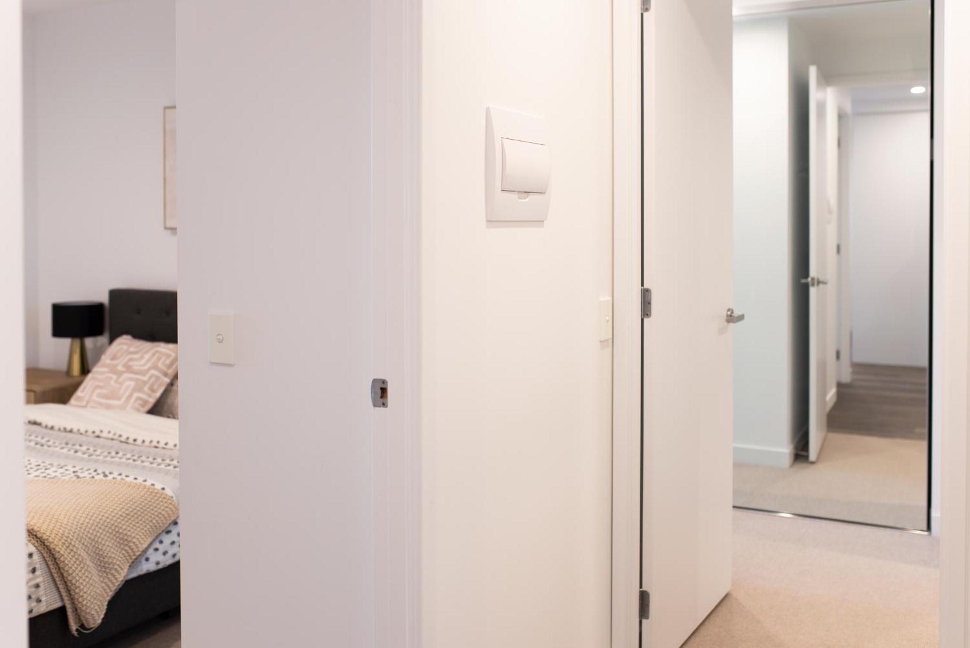Apartment Next To Public Station, Boxhill Central, 2 Bedrooms, Free Parking And Wifi Box Hill Kültér fotó