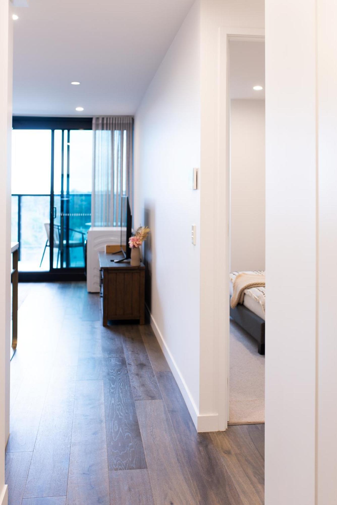 Apartment Next To Public Station, Boxhill Central, 2 Bedrooms, Free Parking And Wifi Box Hill Kültér fotó