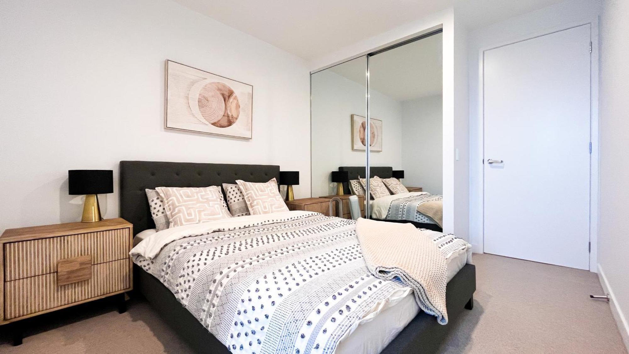 Apartment Next To Public Station, Boxhill Central, 2 Bedrooms, Free Parking And Wifi Box Hill Kültér fotó