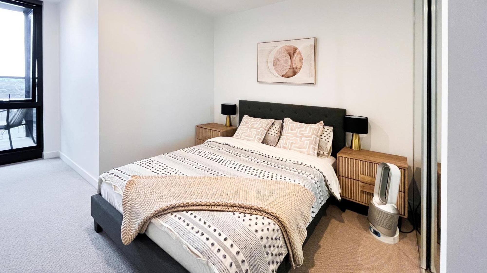 Apartment Next To Public Station, Boxhill Central, 2 Bedrooms, Free Parking And Wifi Box Hill Kültér fotó